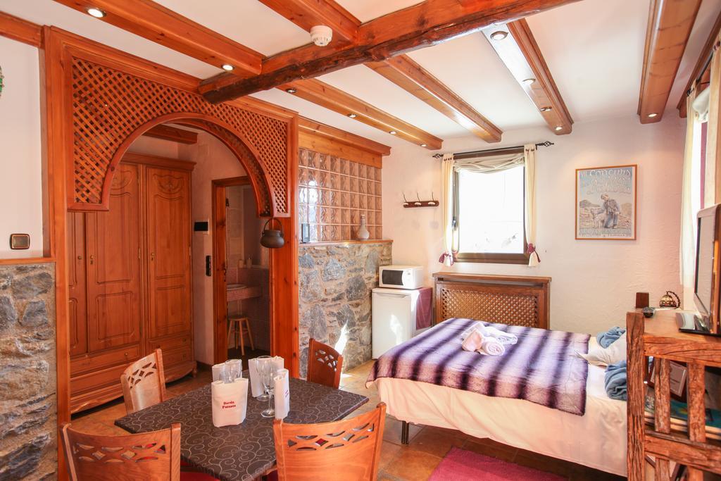 Casa Rural Restaurant Borda Patxeta Canillo Zimmer foto